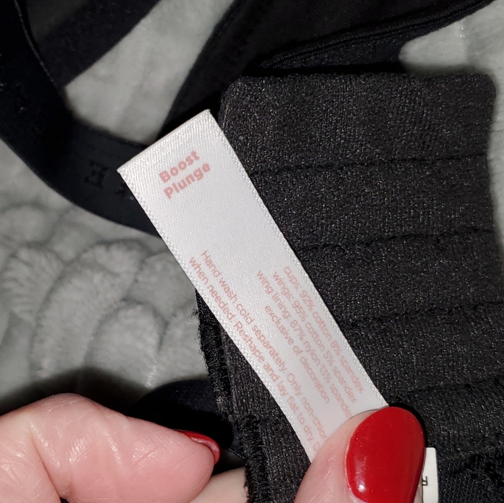 Lane Bryant Cacique Boost Plunge bra 44C - Picture 11 of 11